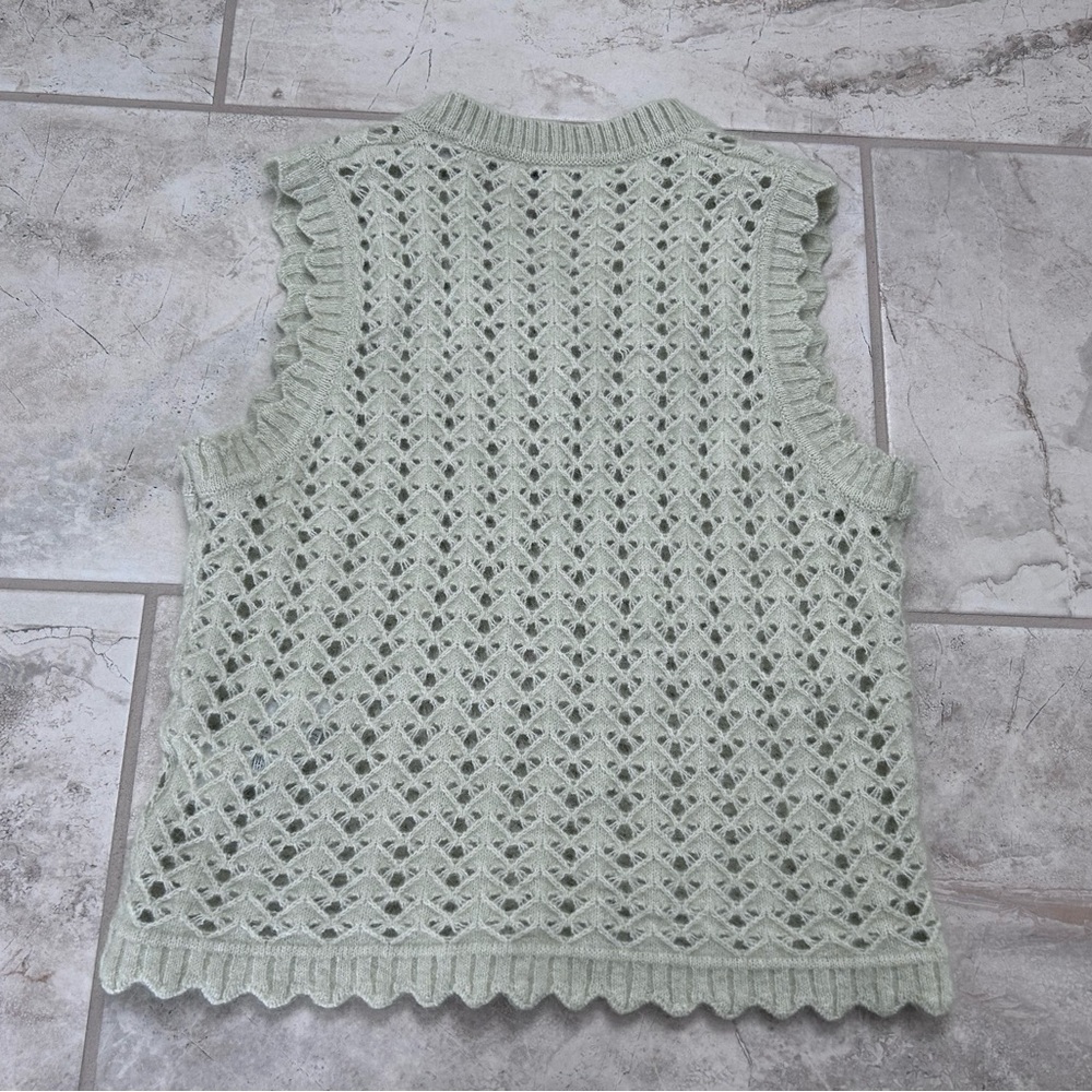 NWOT AllSaints Vivian Open Knit Tank Top
Vest
Wool
Mohair
Earth Green
Lux
$229
M - Picture 9 of 11